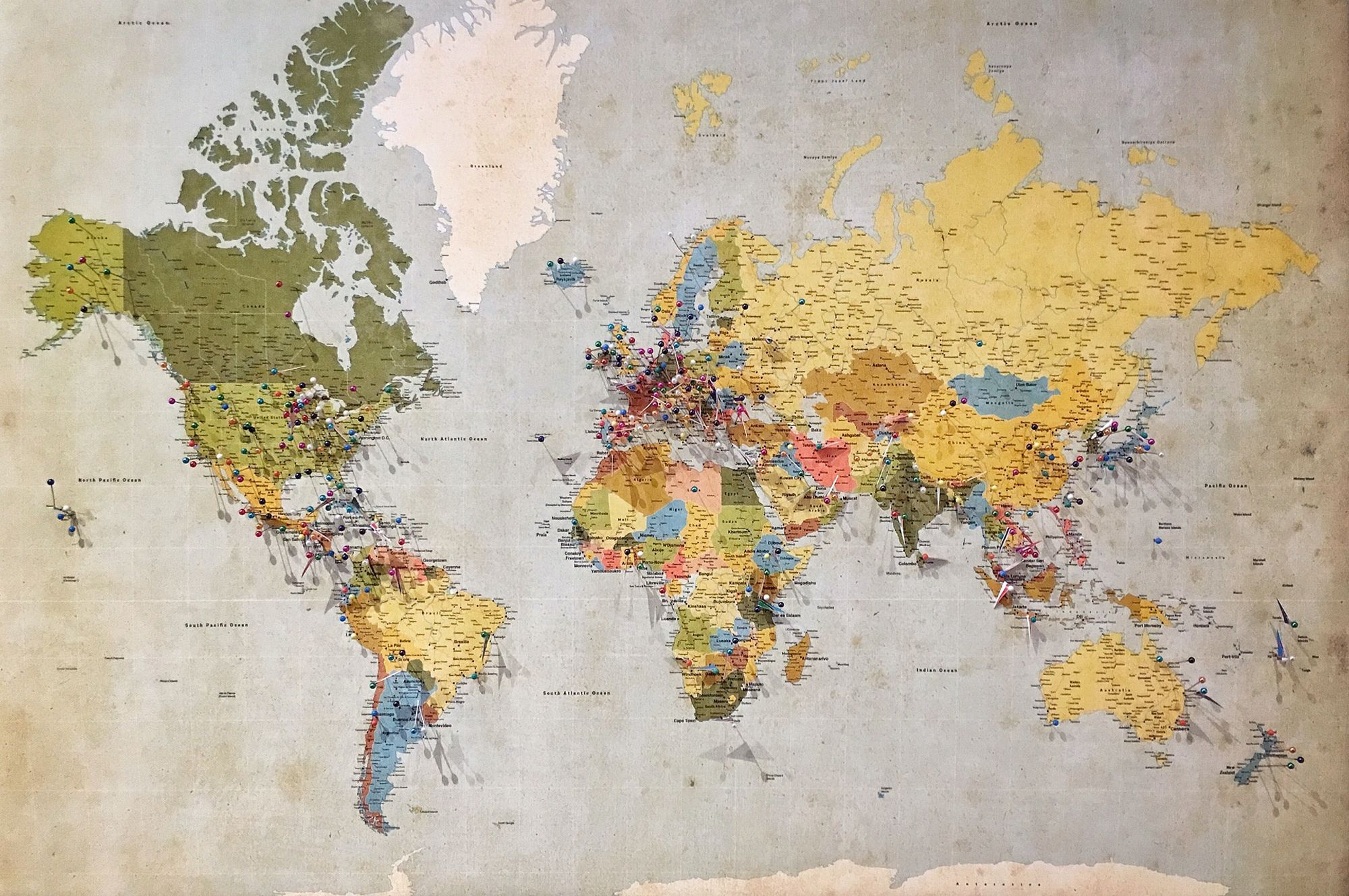                     Kazimierz Wóycicki: Mapa świata bez apokalipsy
                              